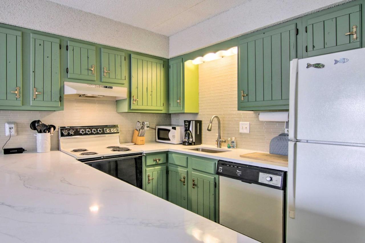Bright Ocean City Condo - Walk To Beaches! 외부 사진
